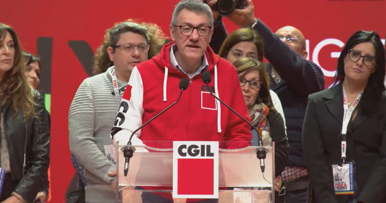 Congresso Cgil a Rimini: Landini rieletto segretario generale